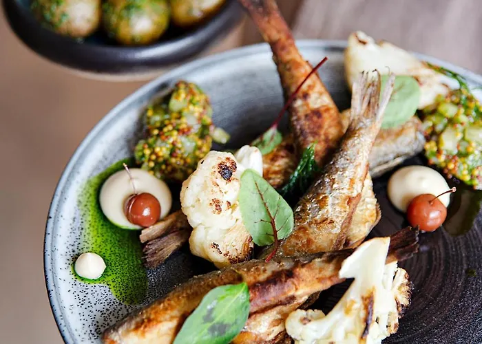 מלון Dom Zdrojowy 4*