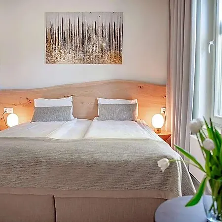 Dom Zdrojowy Otel 4*
