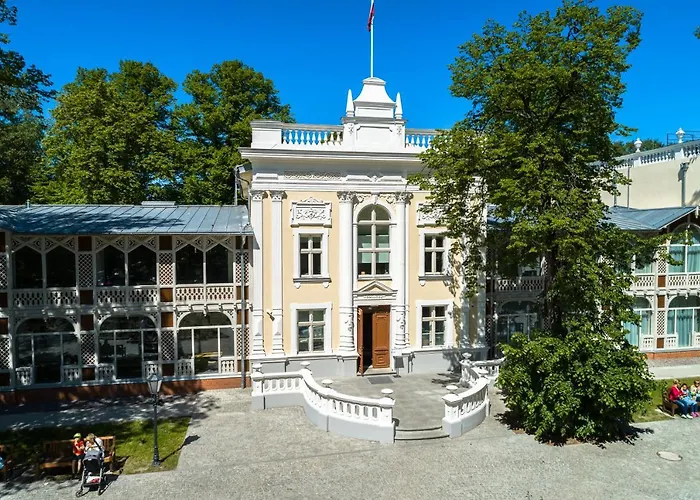 Dom Zdrojowy Hotell 4*