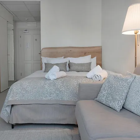 호텔 Dom Zdrojowy 4*